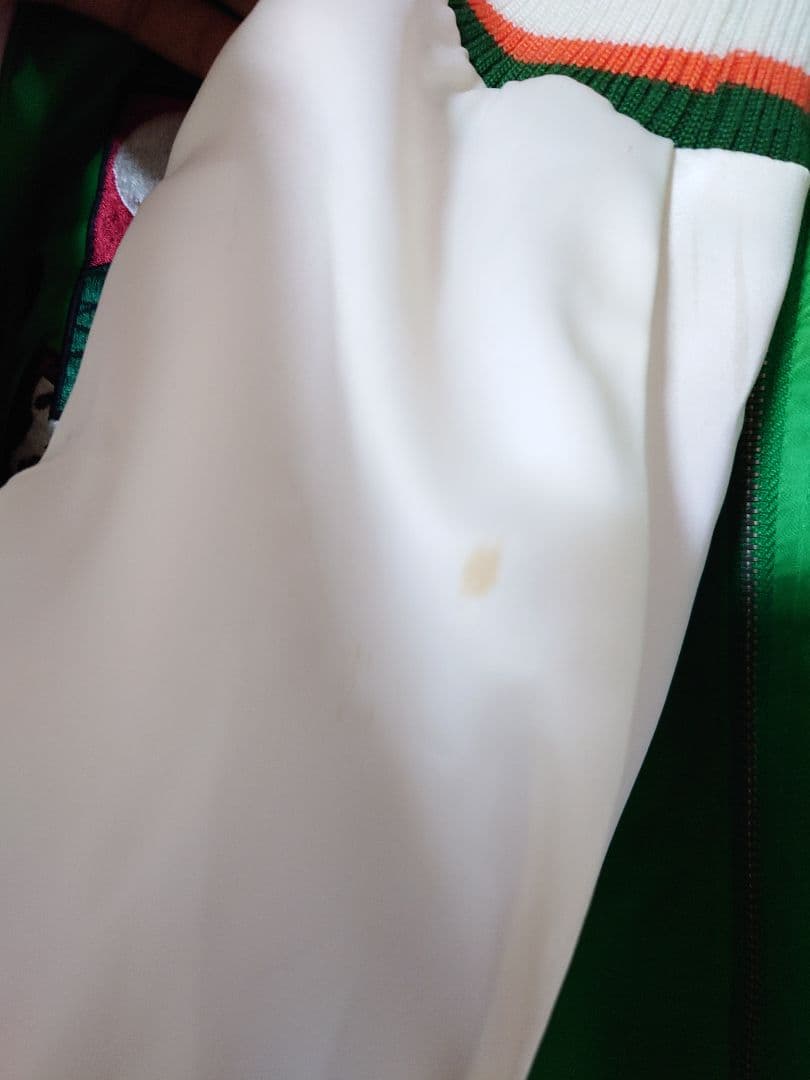 スカジャン　パンディエスタジャパン　刺繍