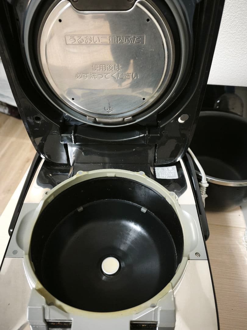 炊飯器 NW-KA10　炎舞炊き　5合炊き