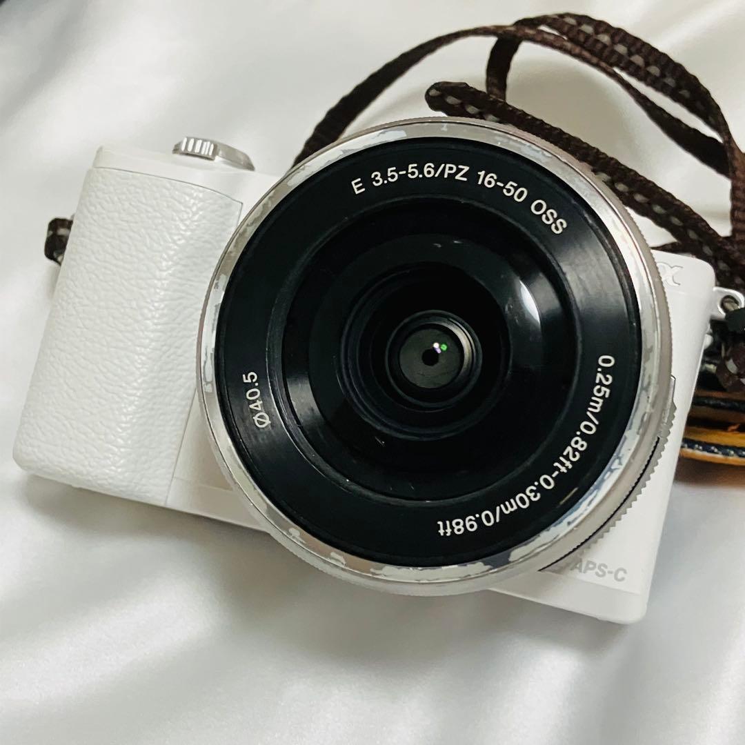 SONY α5100 ミラーレスカメラ ILCE-5100 レンズキット