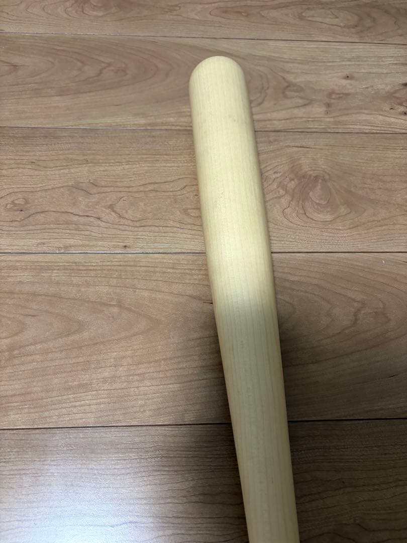 ビクタス硬式用バット　83センチ