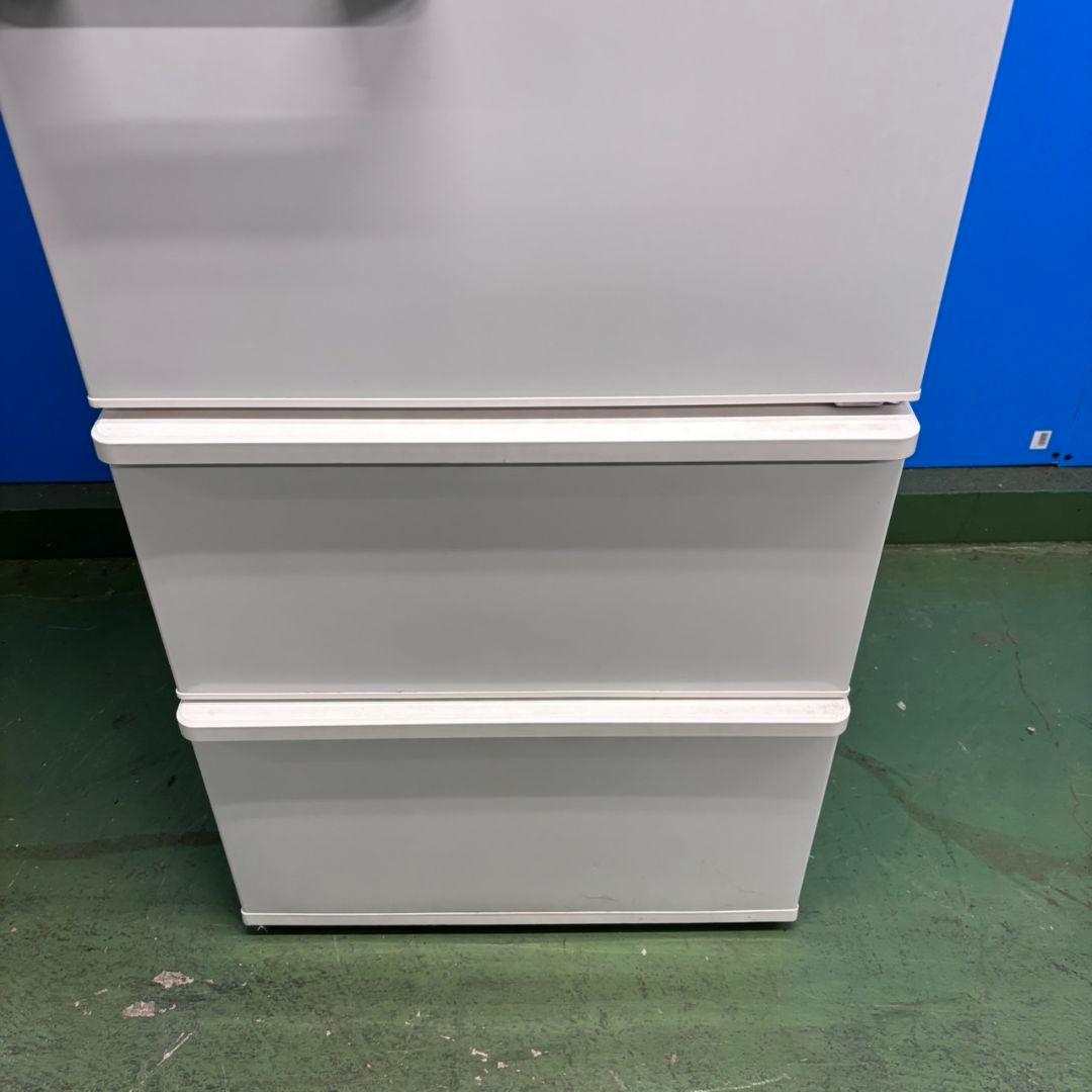 590 大型冷蔵庫　一人暮らし　家庭用でも！オススメ　200L〜300L　極美品