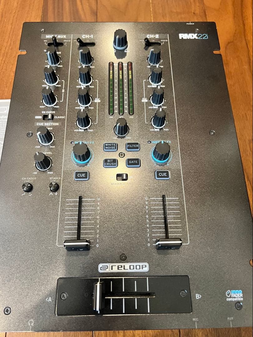 Reloop RMX 22i DJミキサー