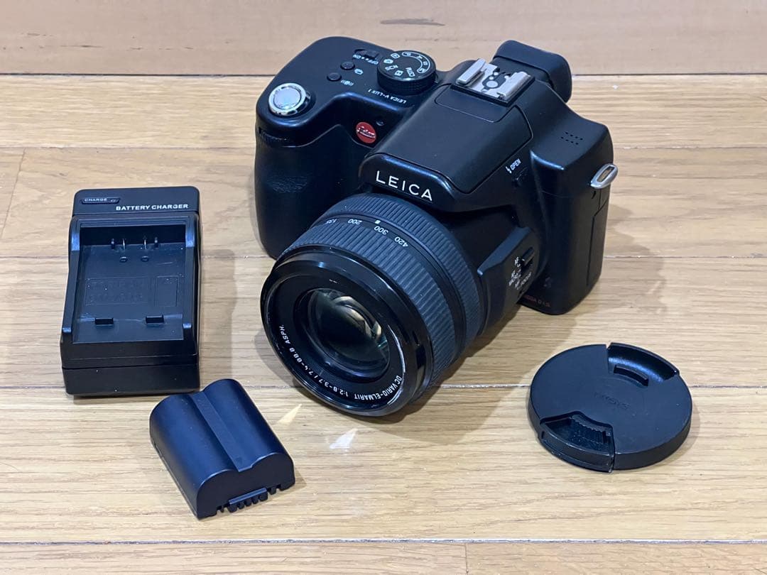 ライカ LEICA V-LUX1