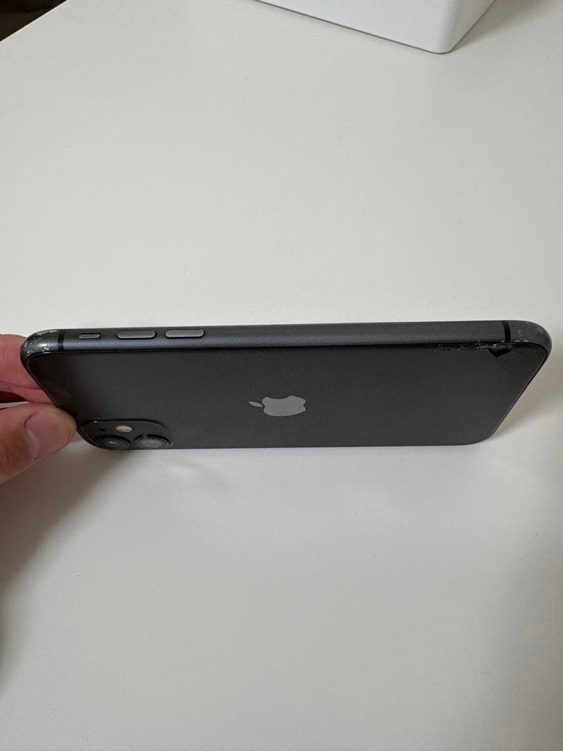 iPhone 11 ブラック 本体 64GB