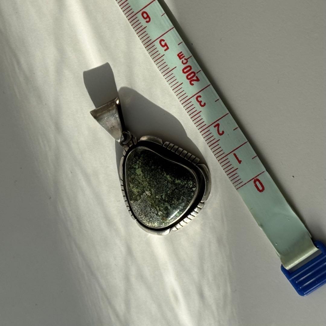 インディアンジュエリー ターコイズ ペンダントトップ シルバー ナバホ