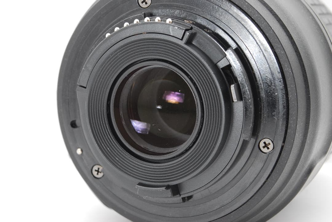 【新品級ショット数：２２１８枚】Nikon D3200　スマホ転送　希少　レッド