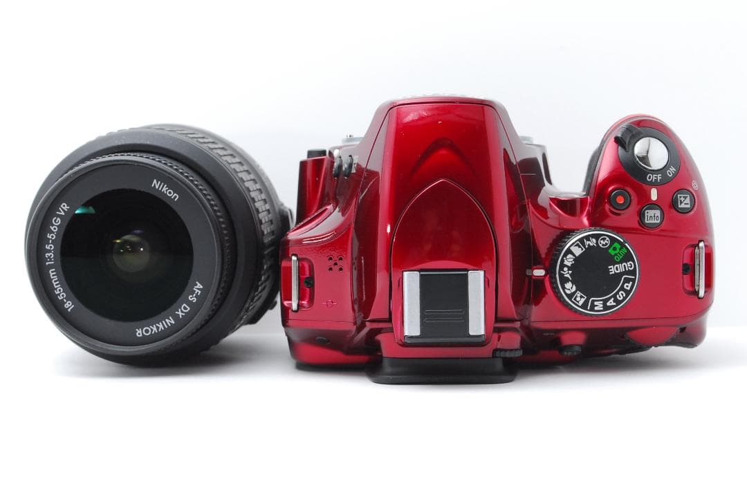 【新品級ショット数：２２１８枚】Nikon D3200　スマホ転送　希少　レッド