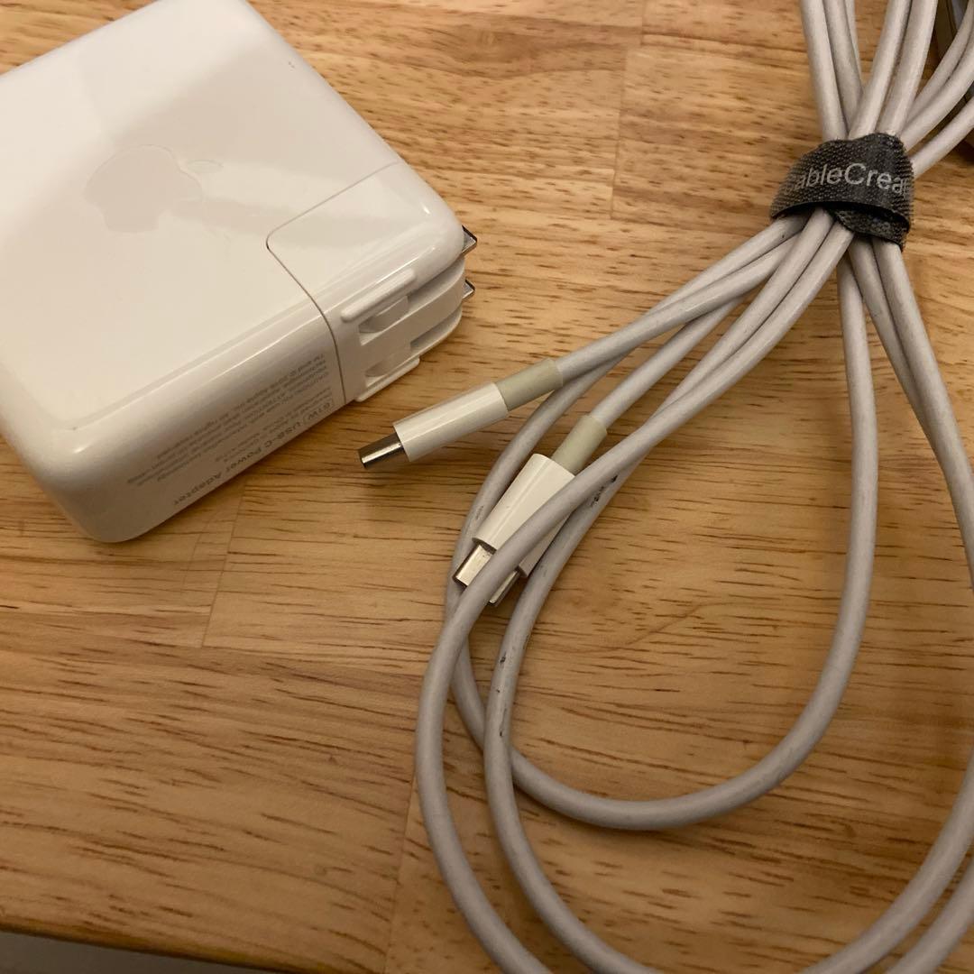 MacBook Pro（Touch Bar搭載）