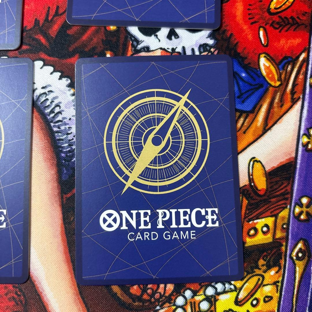 【値段交渉OK】ワンピースカード 5ナミ 4枚セット