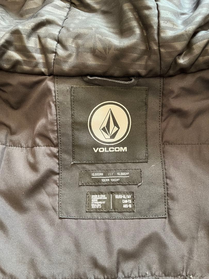 volcom ボルコム キッズ　ジュニア ウェア XL 上下セット