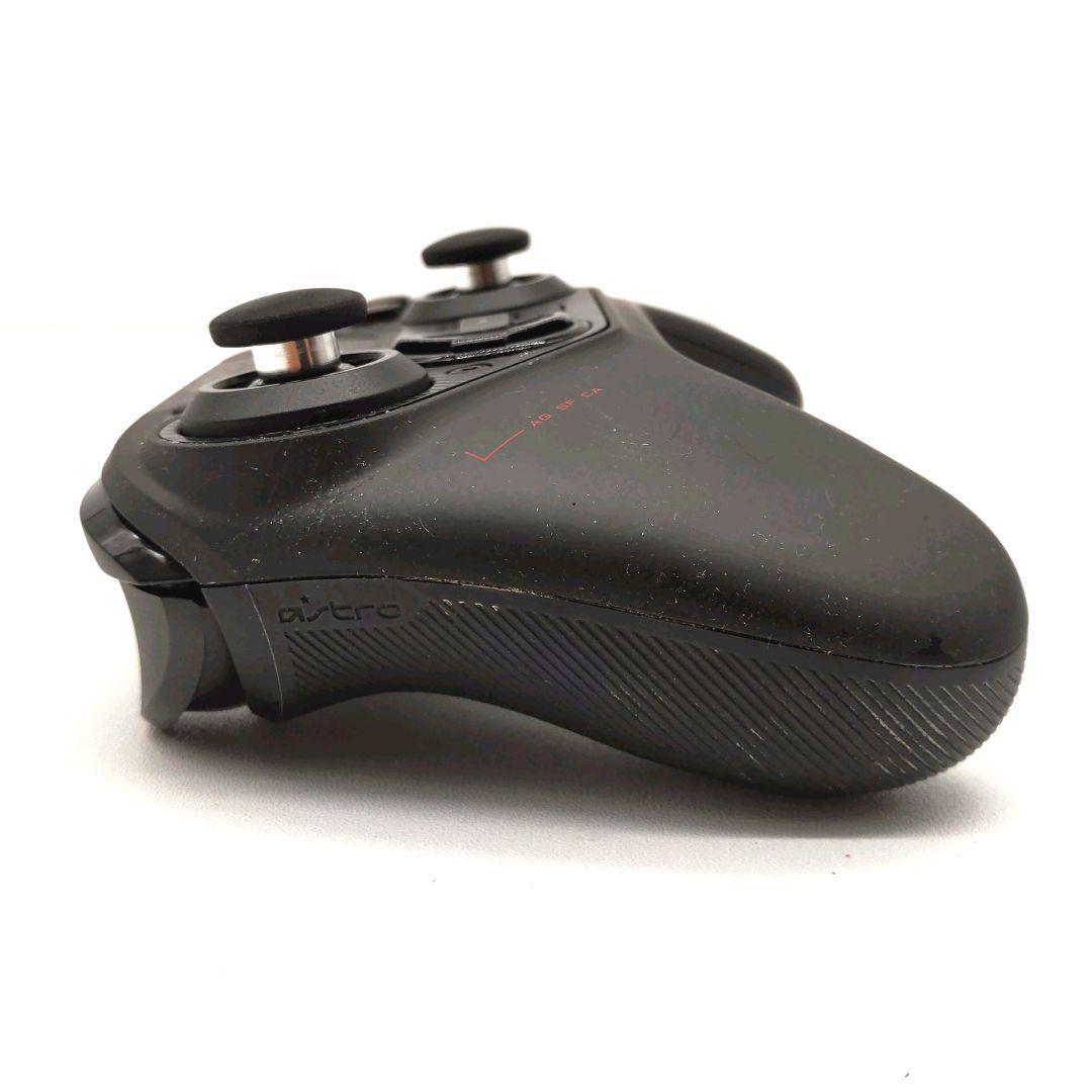 ASTRO C40 ゲーミング コントローラー 付属品あり