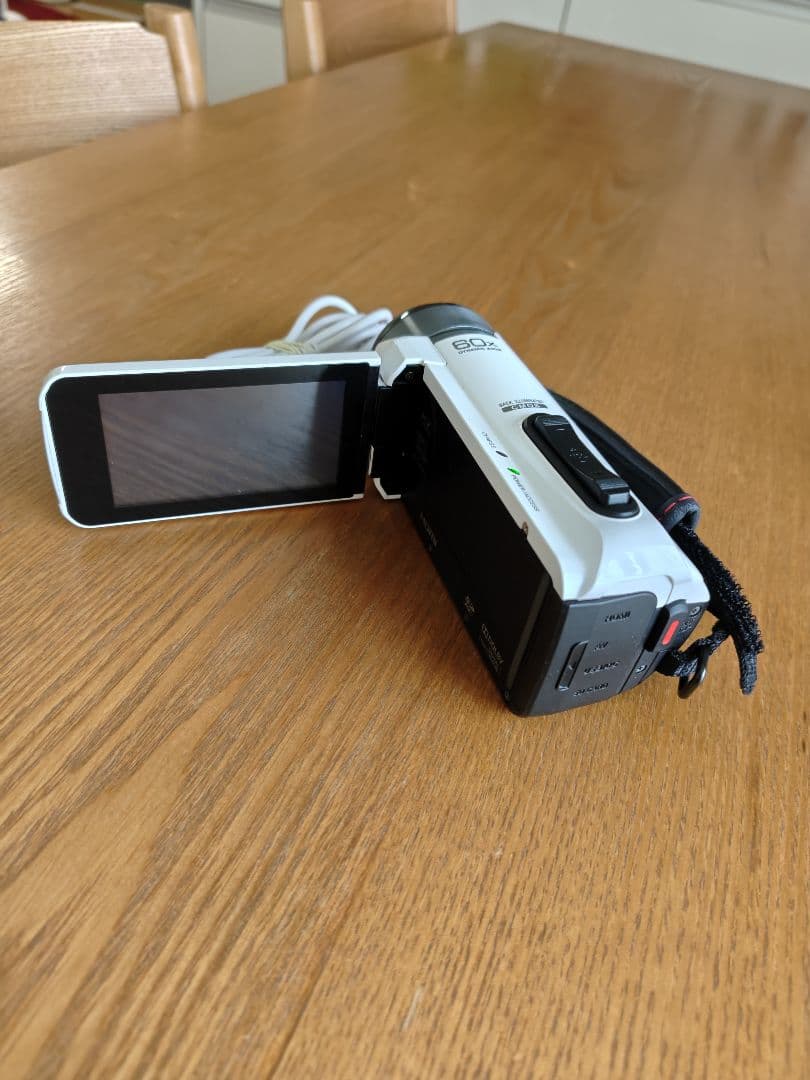 JVC ビデオカメラ本体 60倍ズーム【GZ-F55Ｋ-W】