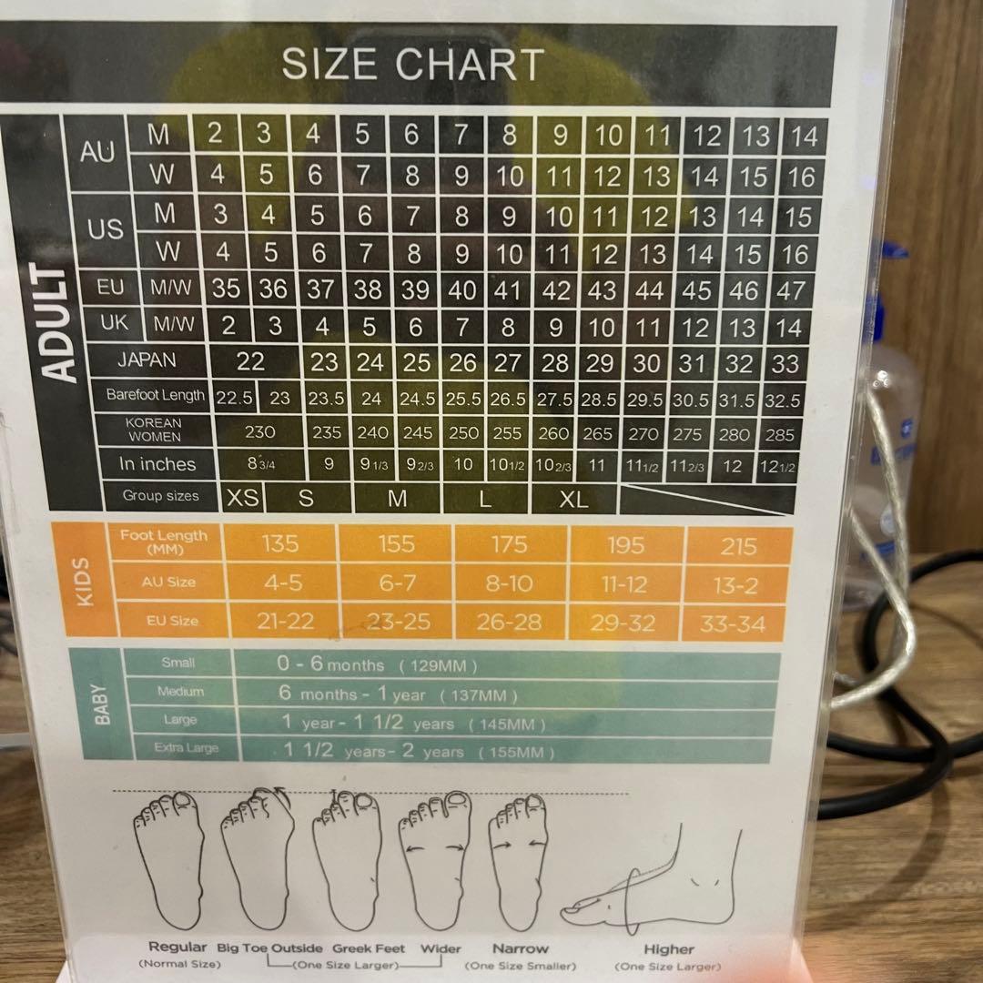 【新品】UGG KIDS ピンク色