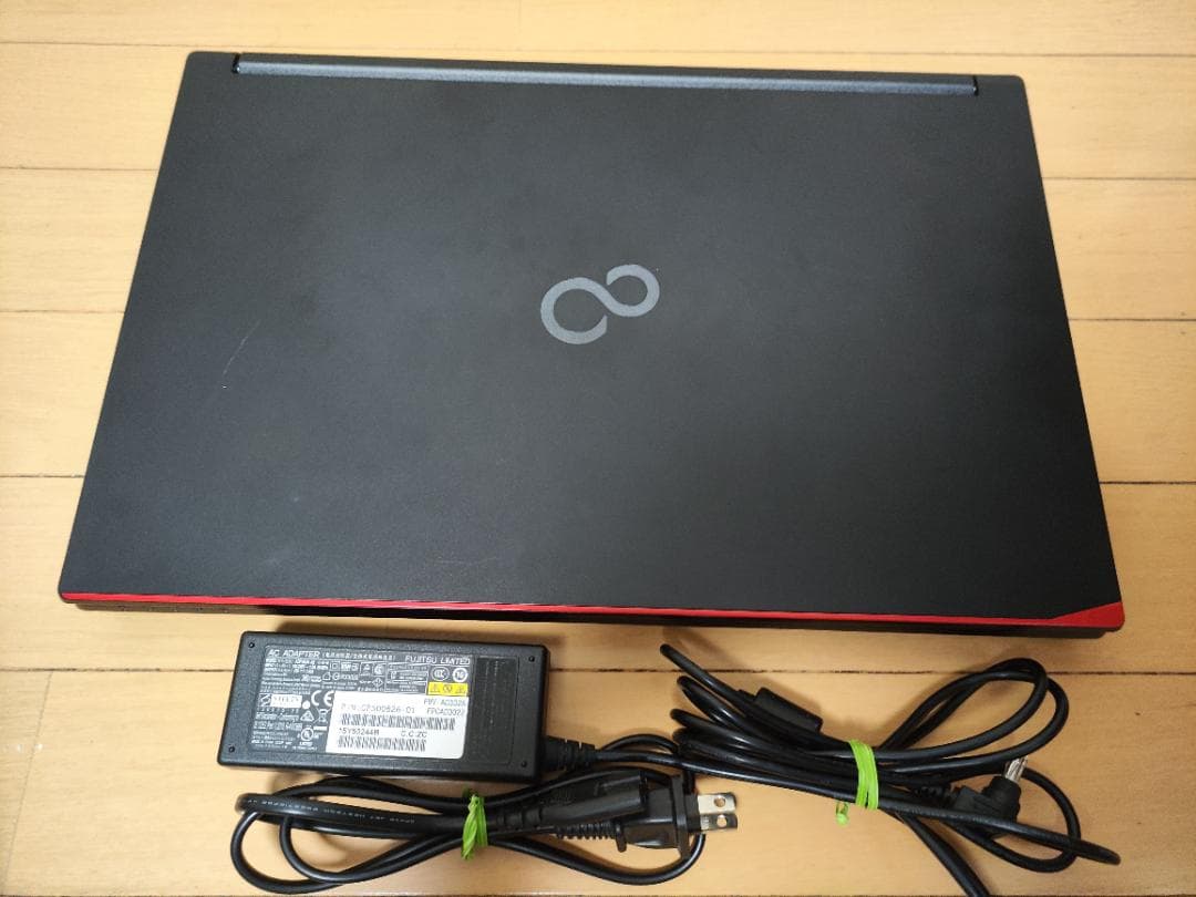 富士通 LIFEBOOK A579/BX Core i5ノート