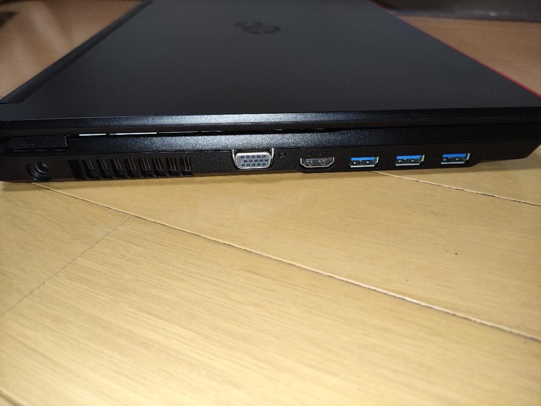 富士通 LIFEBOOK A579/BX Core i5ノート