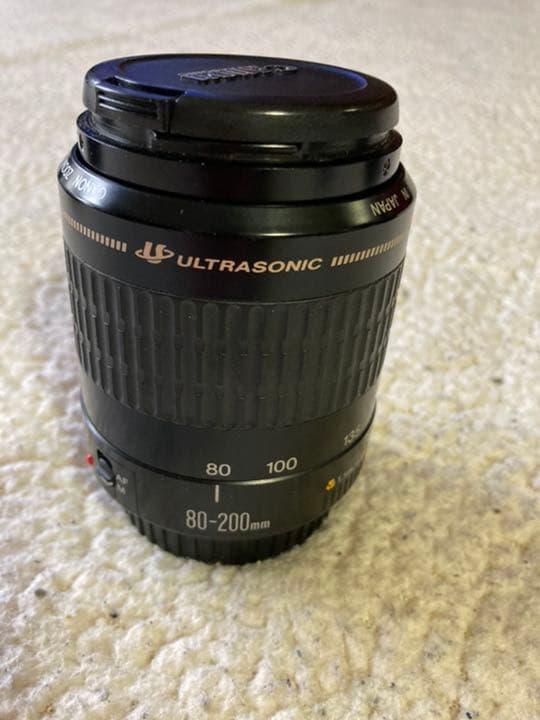 Canon EOS KISSとレンズ、ストロボ