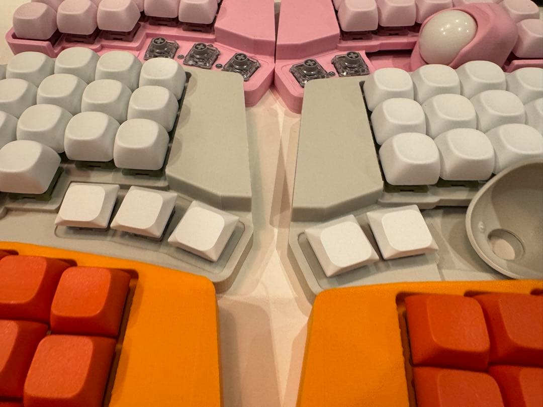 や*と様 【新品】keyball39 ピンク　フルフェイスケース　完成品 付属品