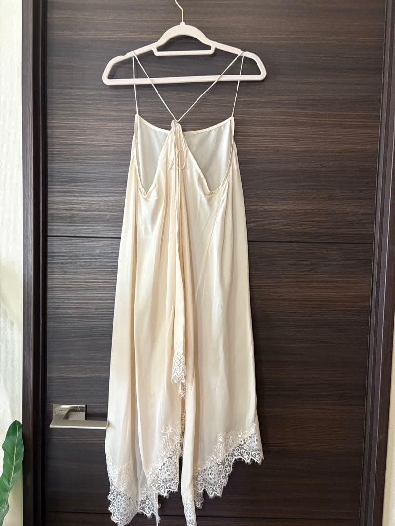 最終価格　新品タグ付き　ガリャルダガランテ　ラウンドヘムキャミチュニック