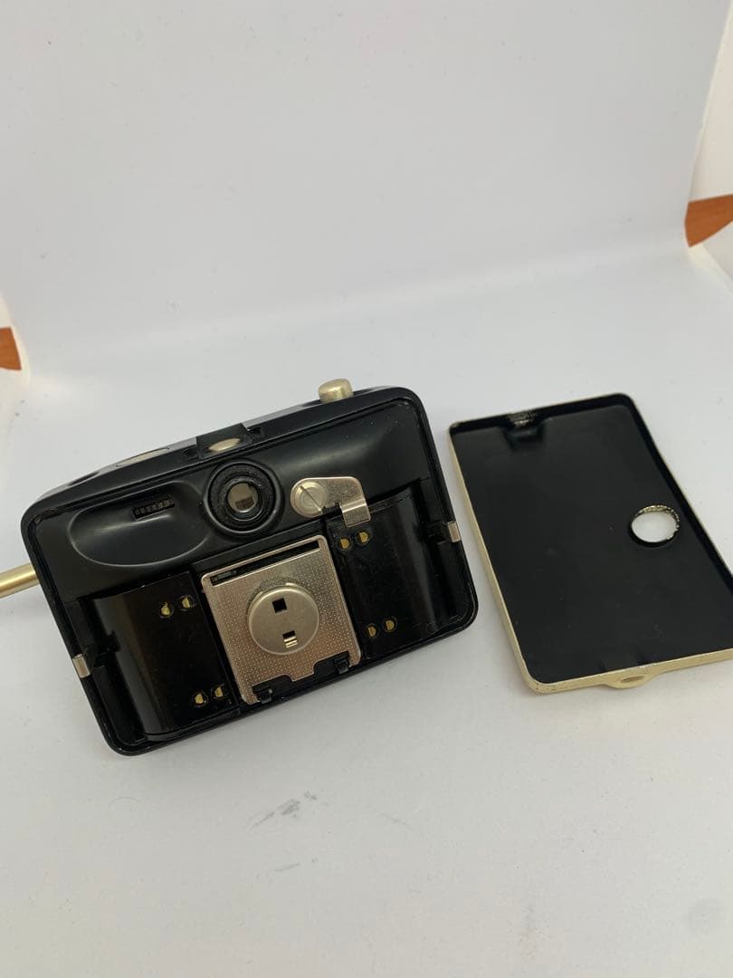 希少 1960年代東ドイツ製 PENTIⅡ ハーフ判フィルムカメラ レトロ