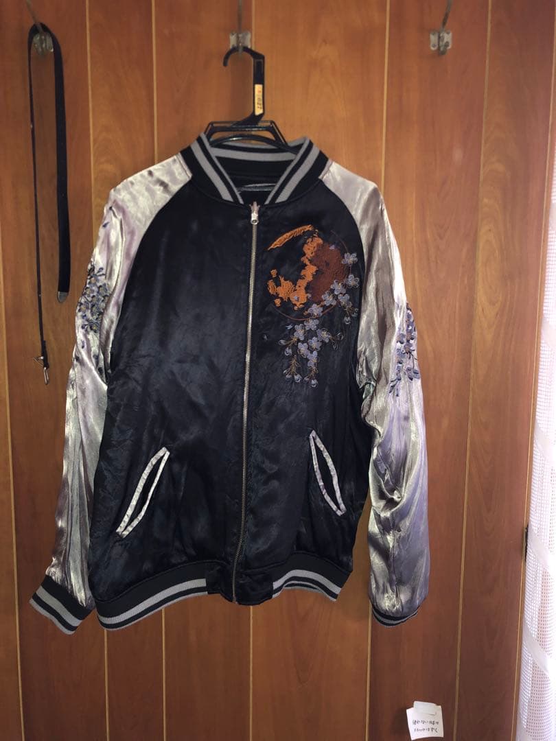 絡繰魂 和柄 スカジャン メンズ 総刺繍 リバーシブル 満月 夜 銀狼 遠吠え