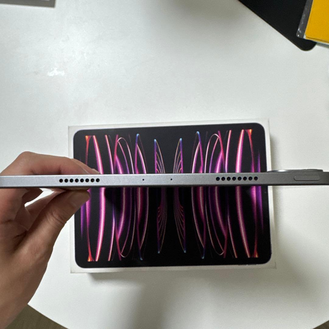 iPad Pro 第4世代　128GB wifiモデル　スペースグレー