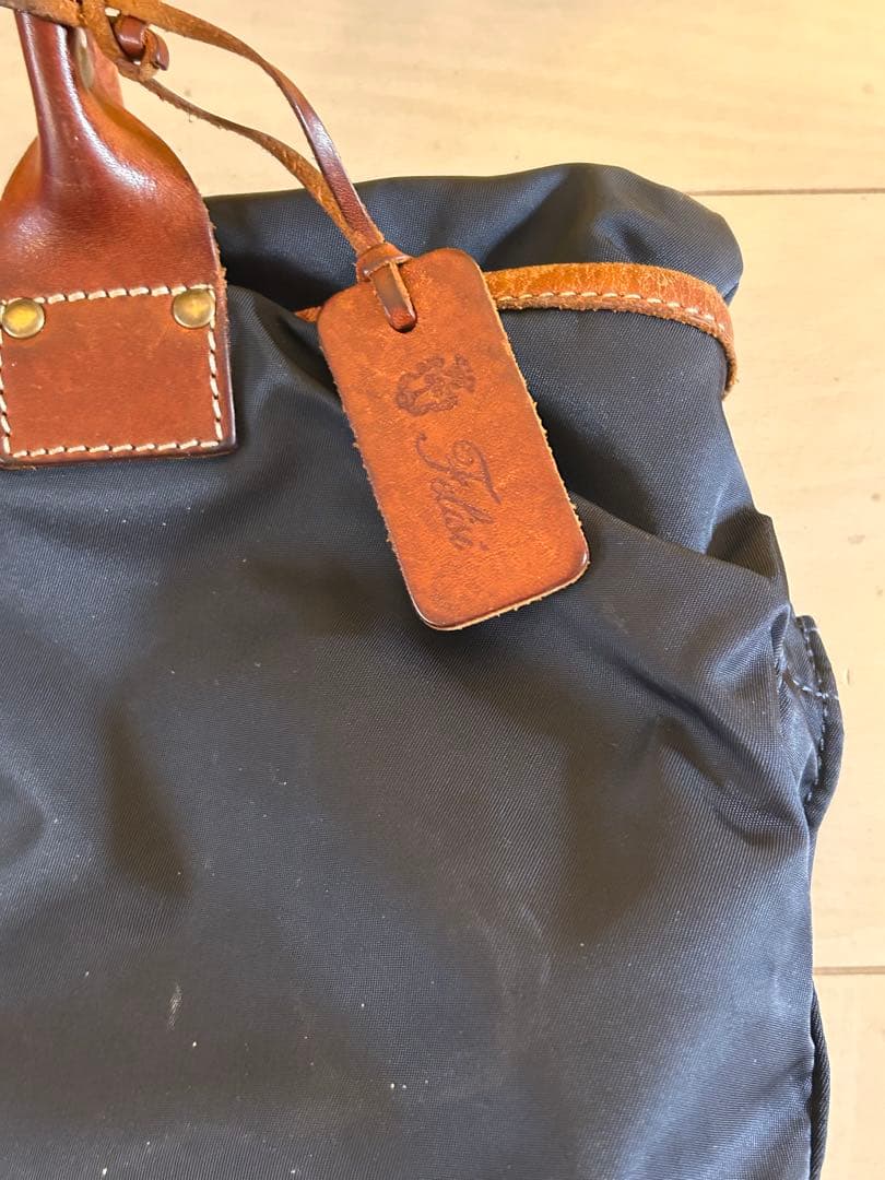 Felisiフェリージ　ネイビートートバッグ 大容量