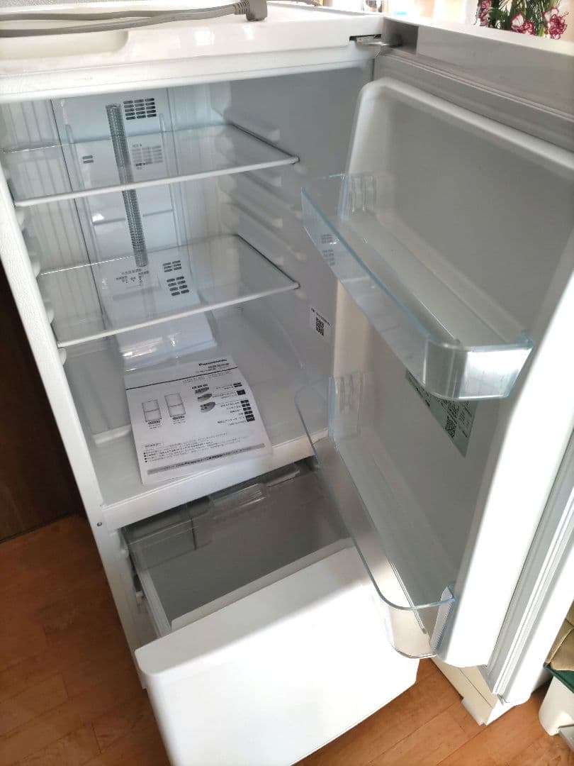 お値下げ★2021年製★138L/ Panasonic製　NR-B14DW-W