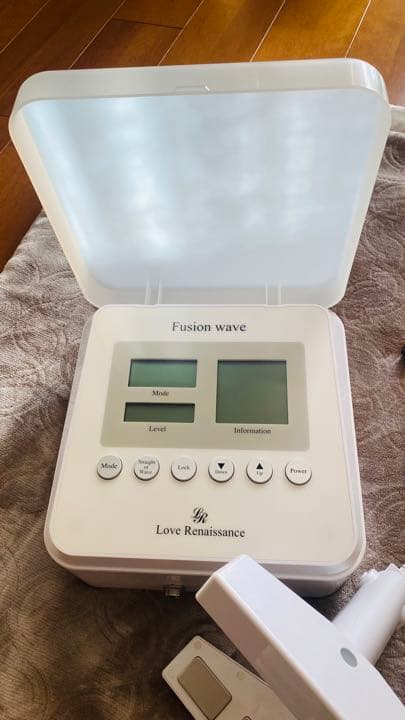 ラブルネッサンス　Fusion wave フュージョンウェーブ