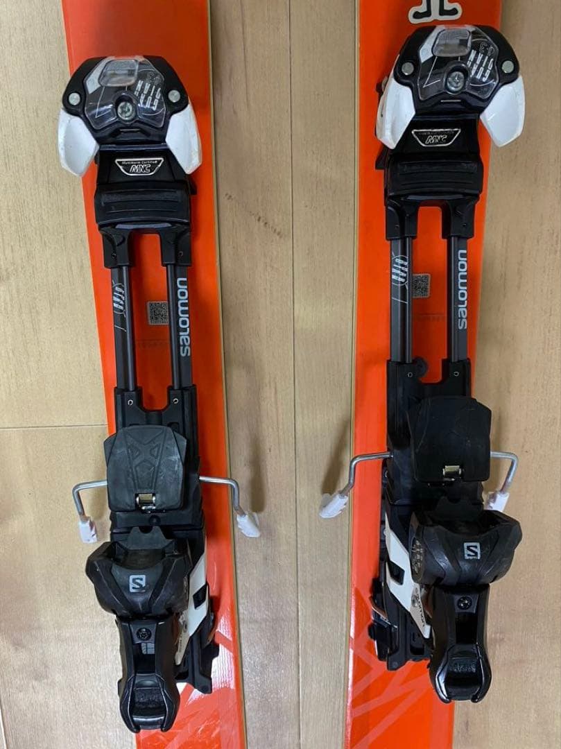 サロモン　スキー板 174cm　ファット　QST106 　SALOMON