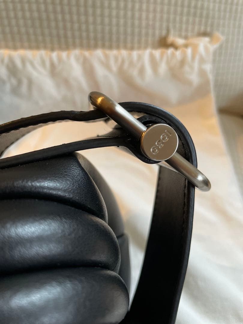 OSOI ブラックレザーバッグ