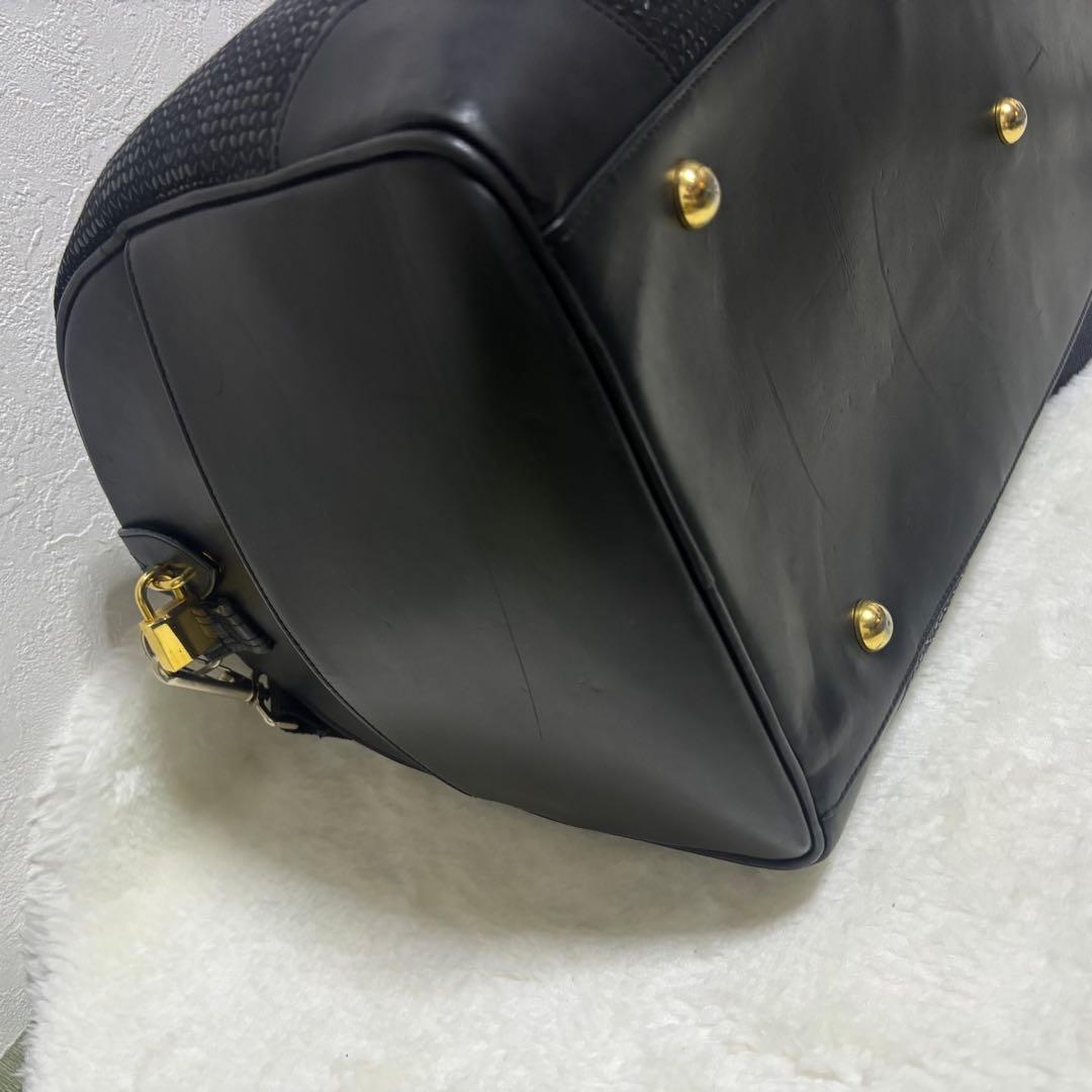 【極希少】印傳屋 インデンヤ　ボストンバッグ　レザー　総柄 2way 南京錠