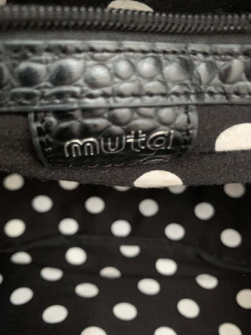 とっても可愛いmuta 8バック　ハラコ　本革　クロコ型押し