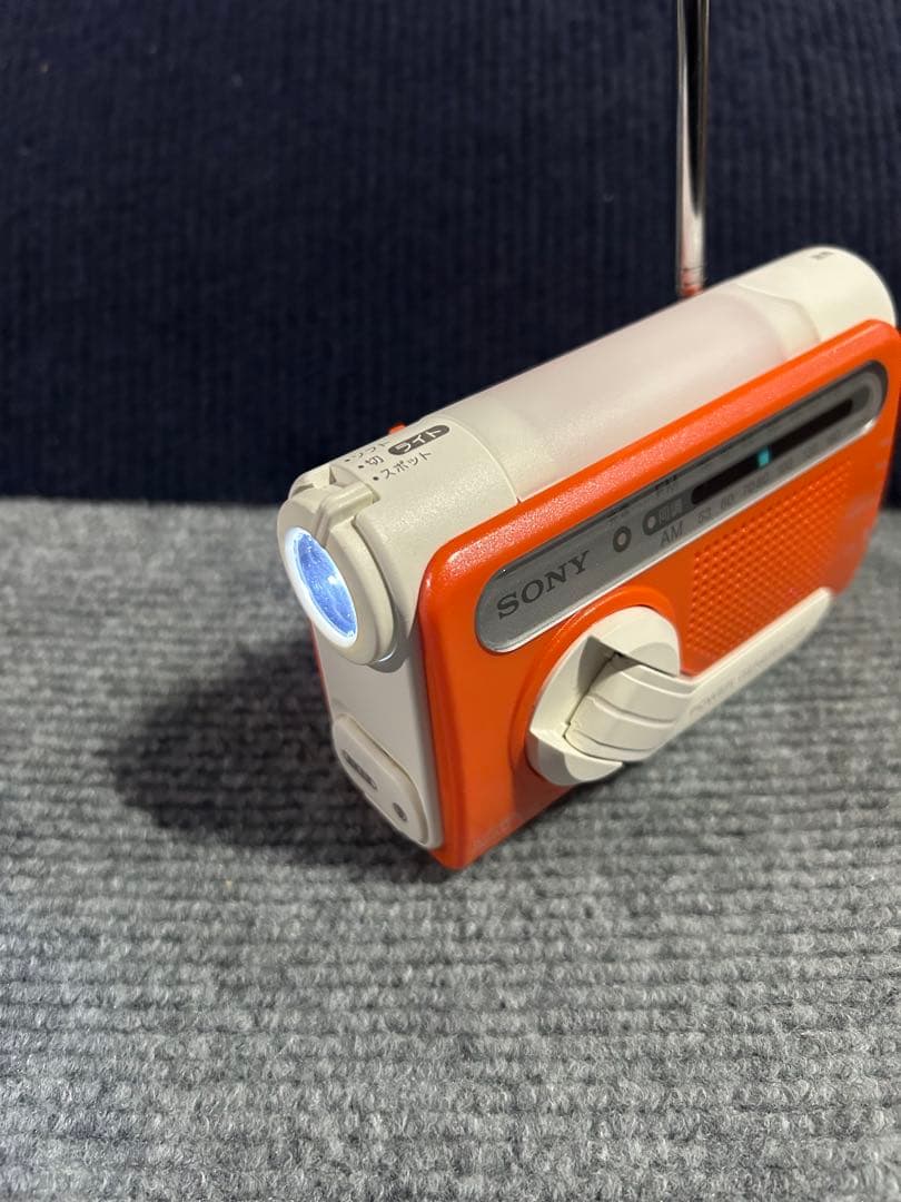 SONYポータブルラジオ ICF-B03⭐️レア品レアカラー⭐️非常用ラジオ⭐️新品箱