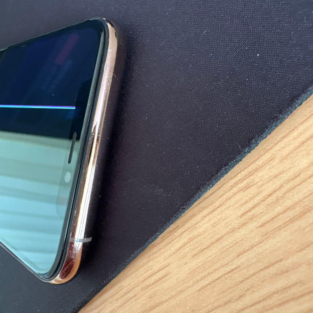 iPhone 64GB ひび割れあり