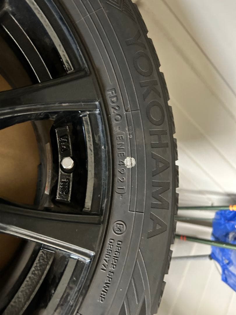 【Tandik4様専】スタッドレスタイヤiceGUARDアルミホイール16インチ