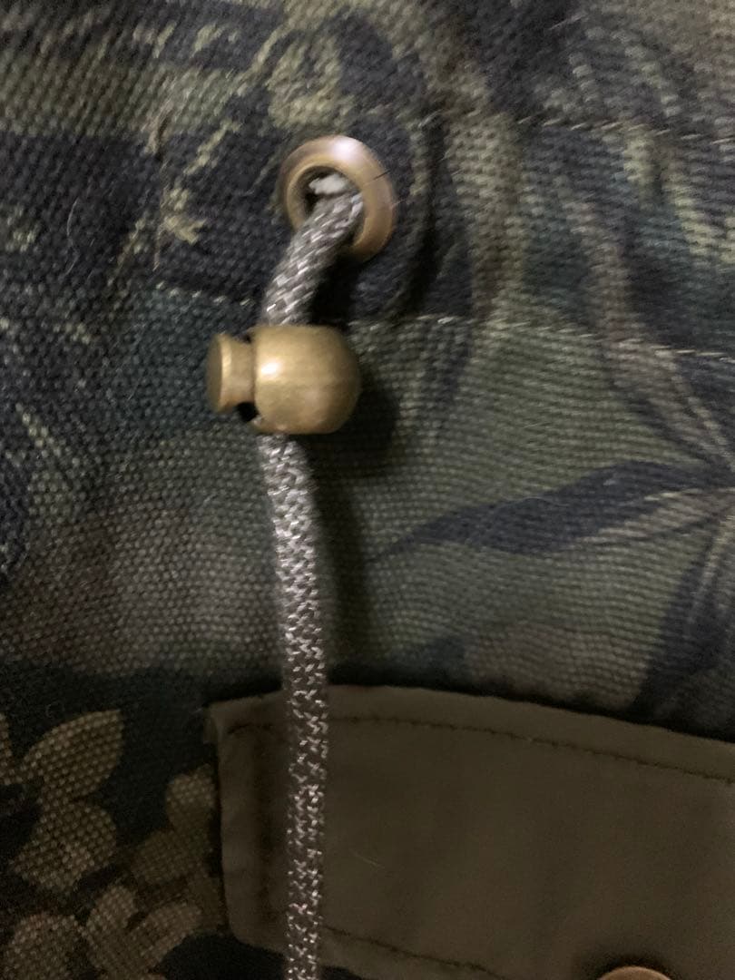 デシグアル カモフラージュ柄 ミリタリージャケット