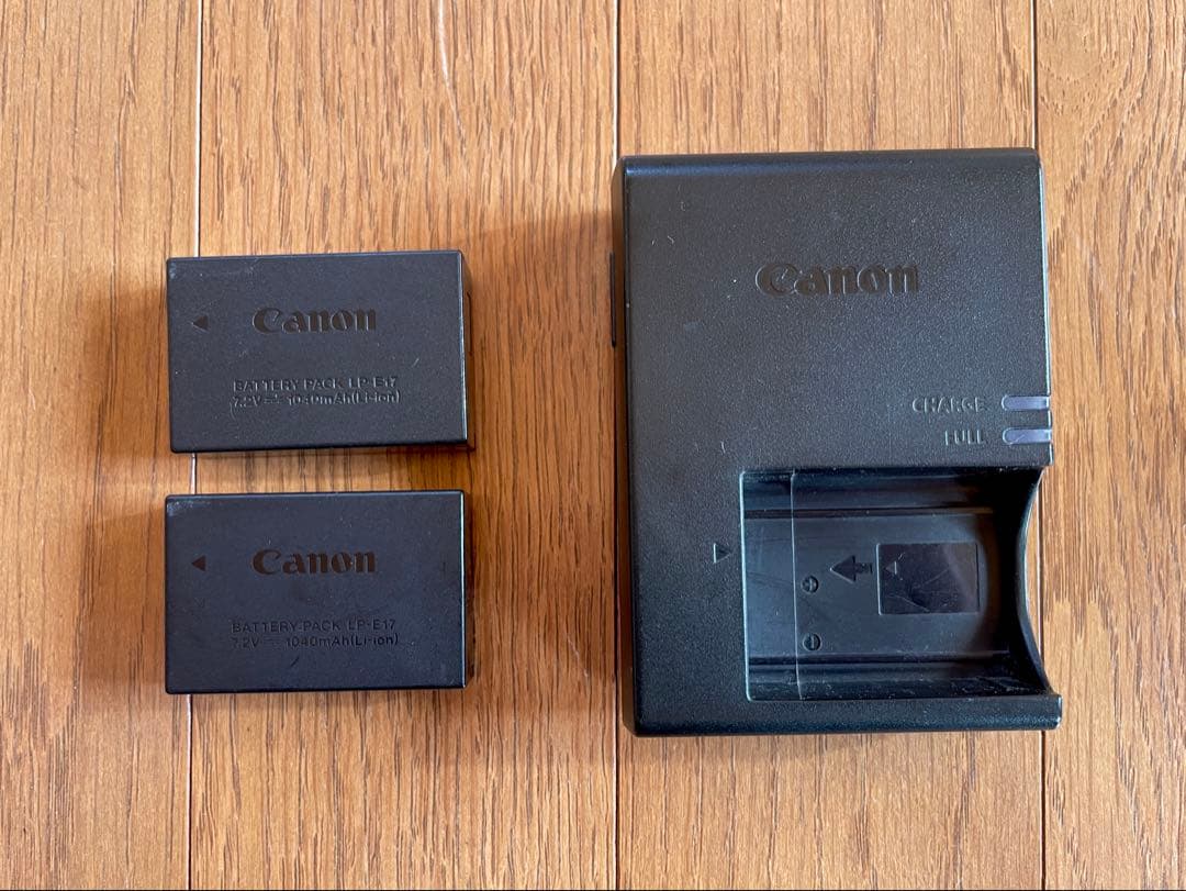 【本体ジャンク品】 Canon EOS M6 ミラーレス一眼 レンズ3本付き