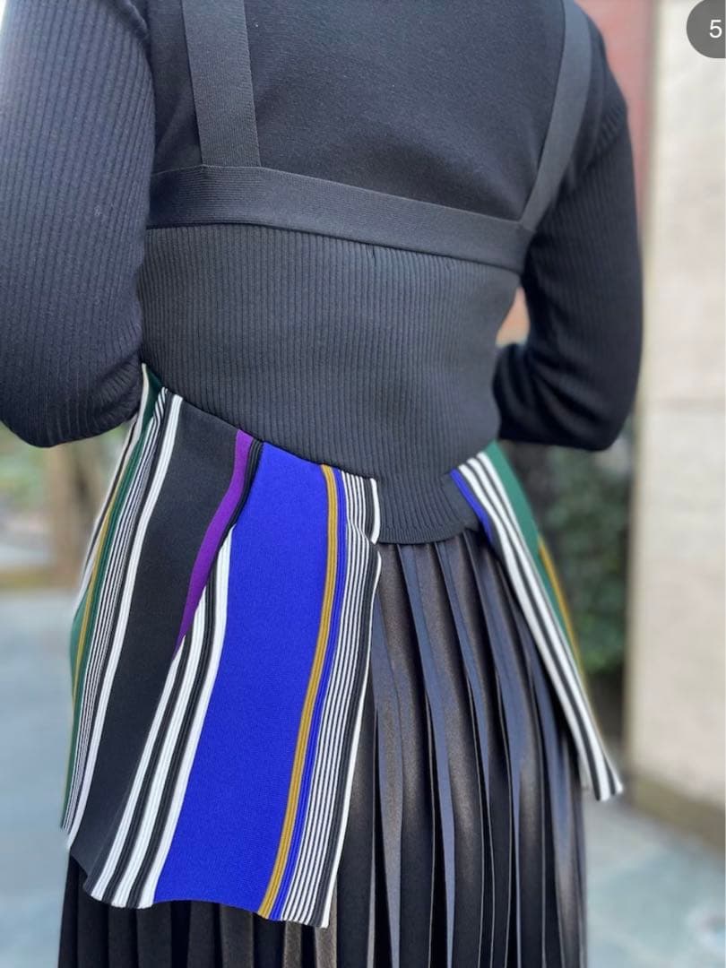 un3d アンスリード マルチストライプニットビスチェ