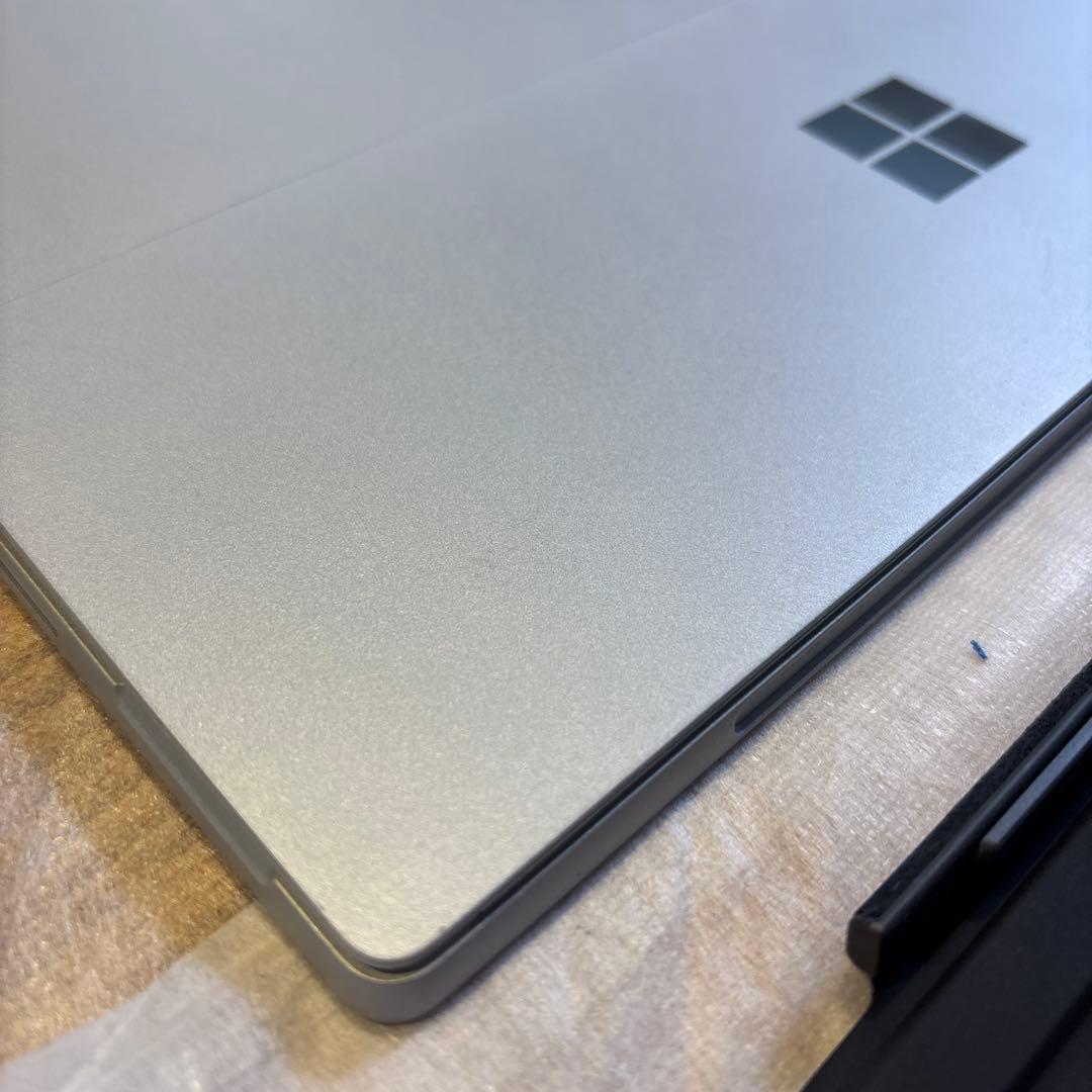 【美品】Microsoft Surface Pro 7 256GB 8GB