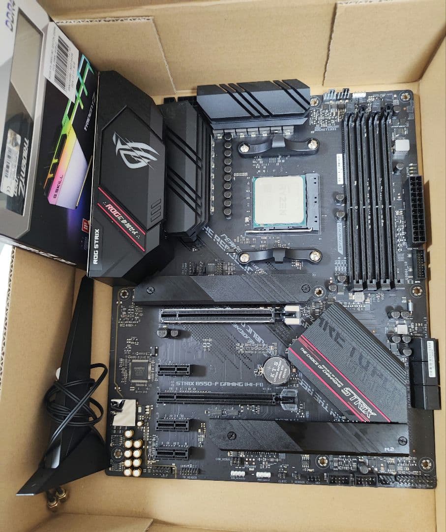 ROG B550-F WIFI RYZEN 5700X3D 32GBメモリセット