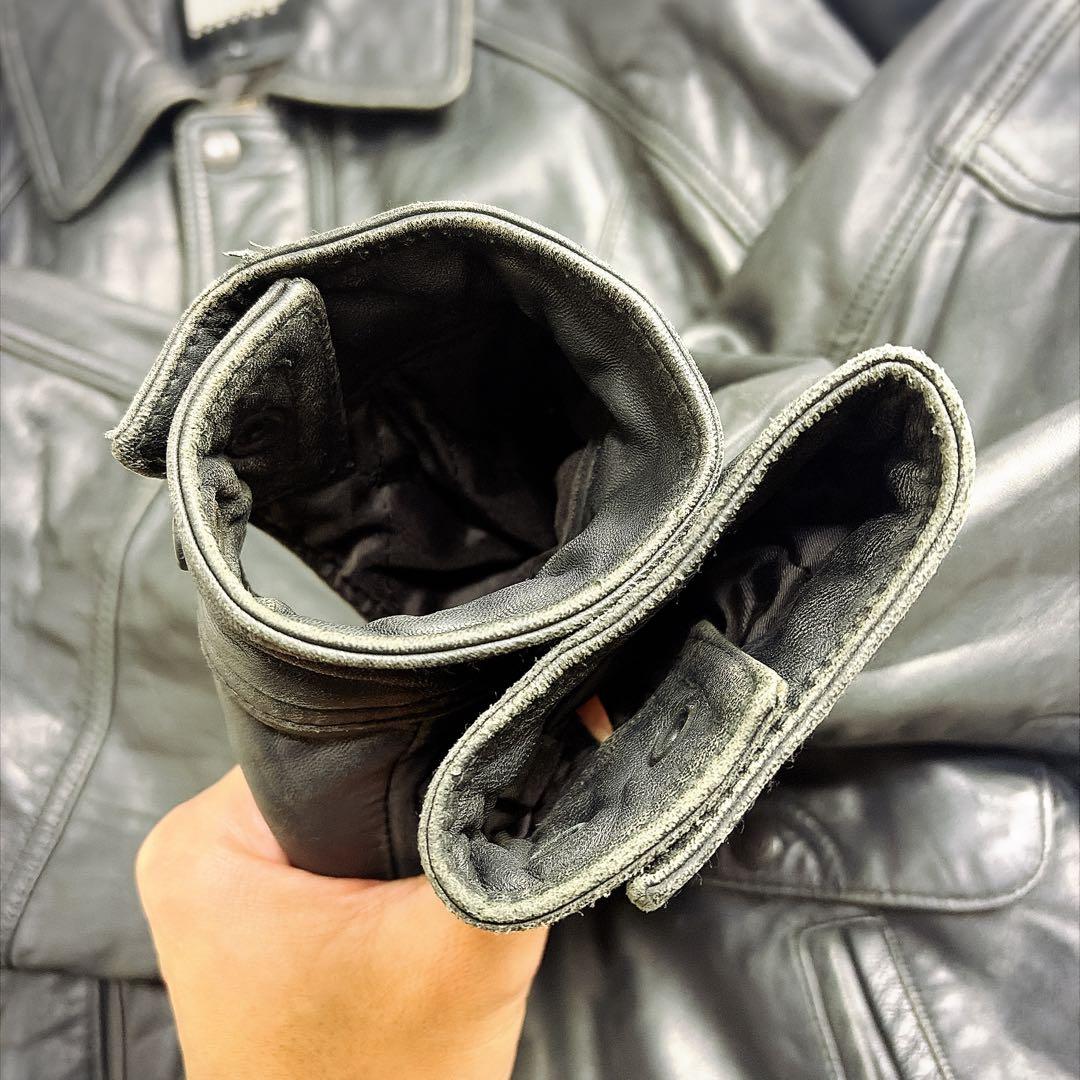 【美品】A-2型 黒 ボンバージャケット L 短丈 キルティング　ラムレザー