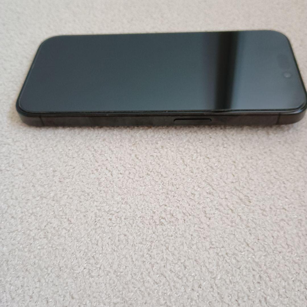 ♥Apple iPhone 15 Pro ♥ブラックチタニウム 本体　シムフリー