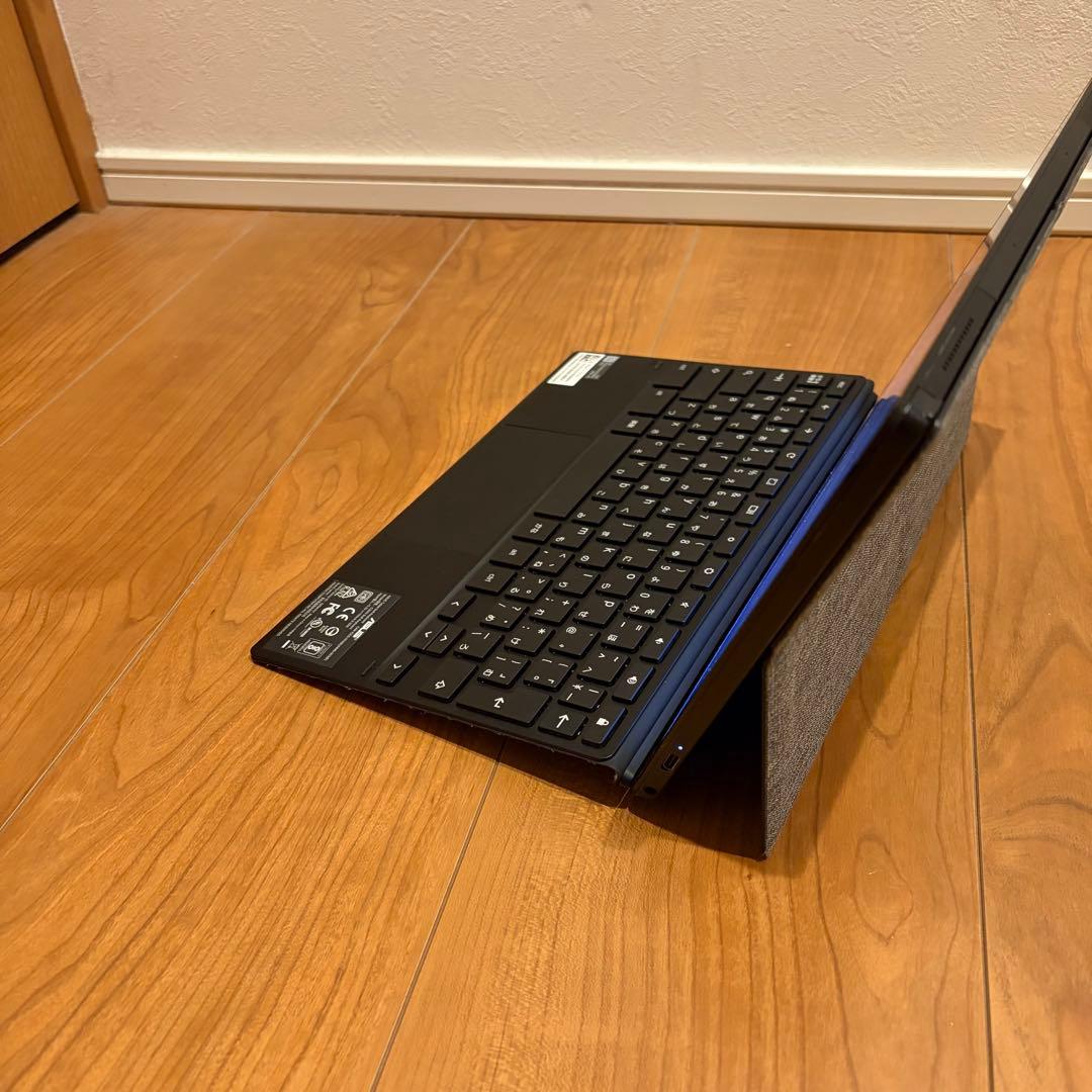 ASUS Chromebook CM3000DVA-HT0019 クロームブック