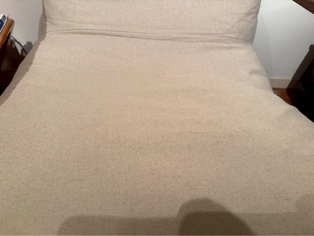 ZARA  デタッチャブルクッション ウッドアームチェア　美品 nk01