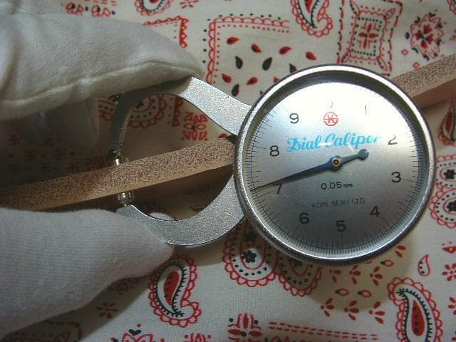 つよつよ　45ミリ幅7ミリ厚ヌメ革ベルト