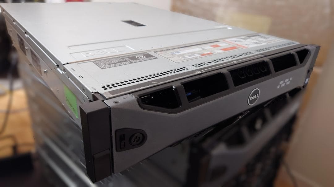 Dell PowerEdge R730 (CPU2基、ラックレールあり)