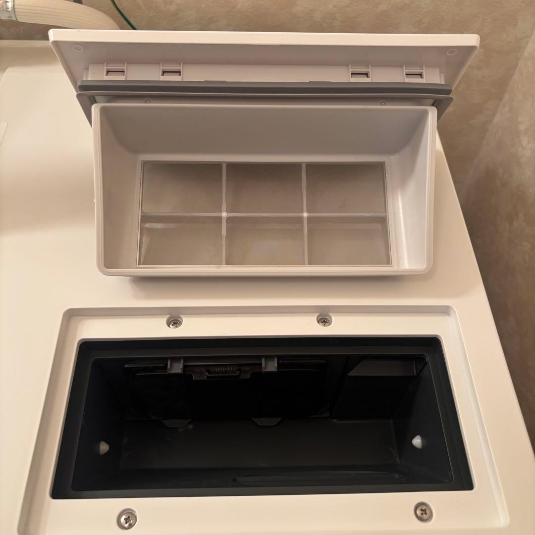 25年式　Panasonic ドラム式洗濯機　NA-LX127DR-W