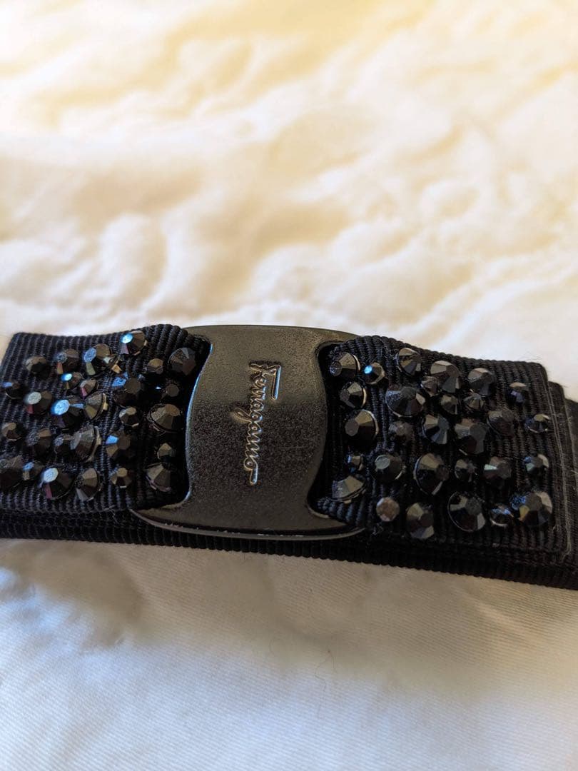 Ferragamo フェラガモ　スワロフスキーバレッタ