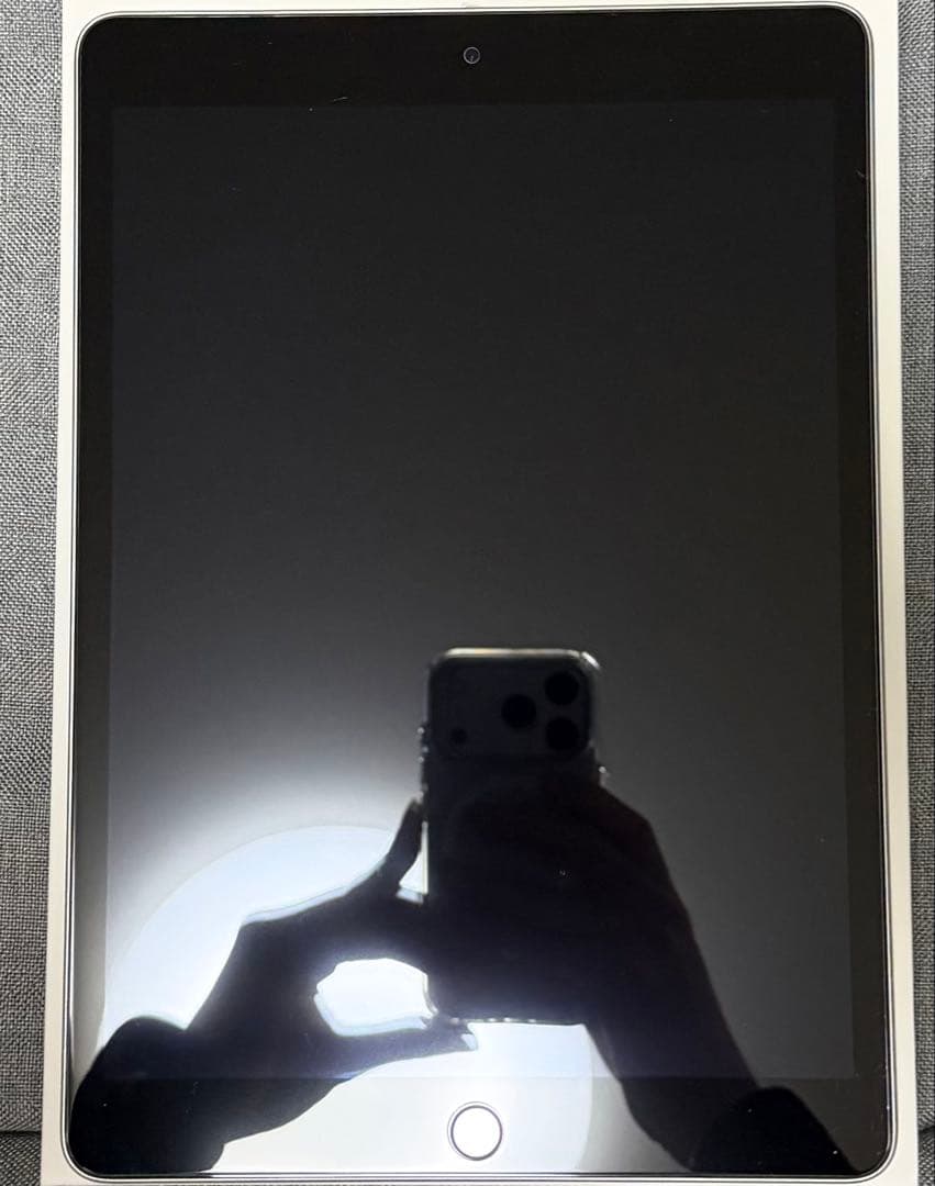 Apple iPad (第9世代) スペースグレイ10.2インチ 本体