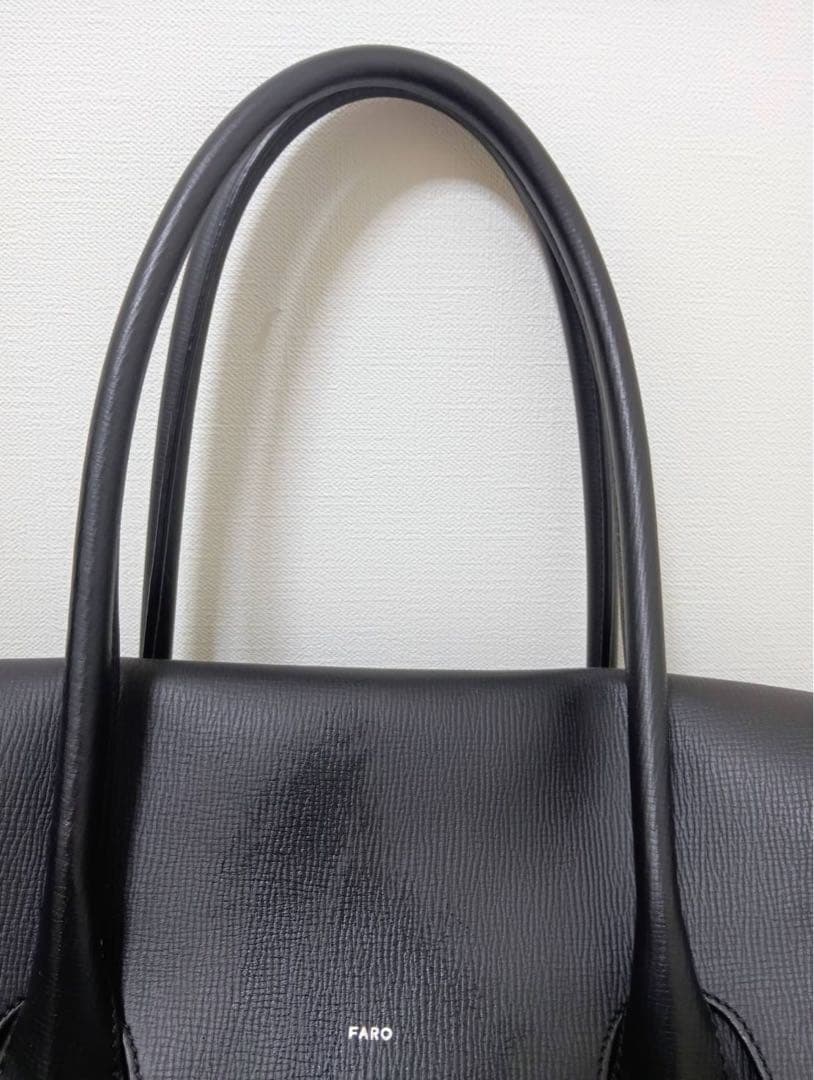 【FARO 】ブラック レザー　フラップトートバッグ